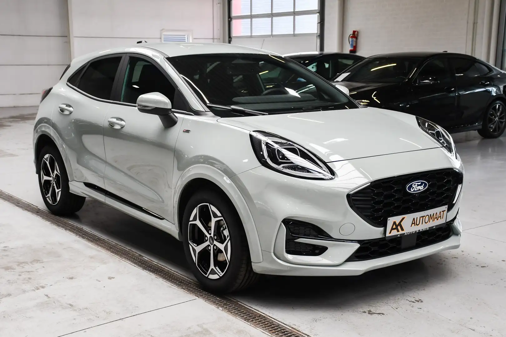 Ford Puma 1.0 EcoBoost mHEV ST-Line NIEUW - NAVI / CAMERA/CC Gris - 2