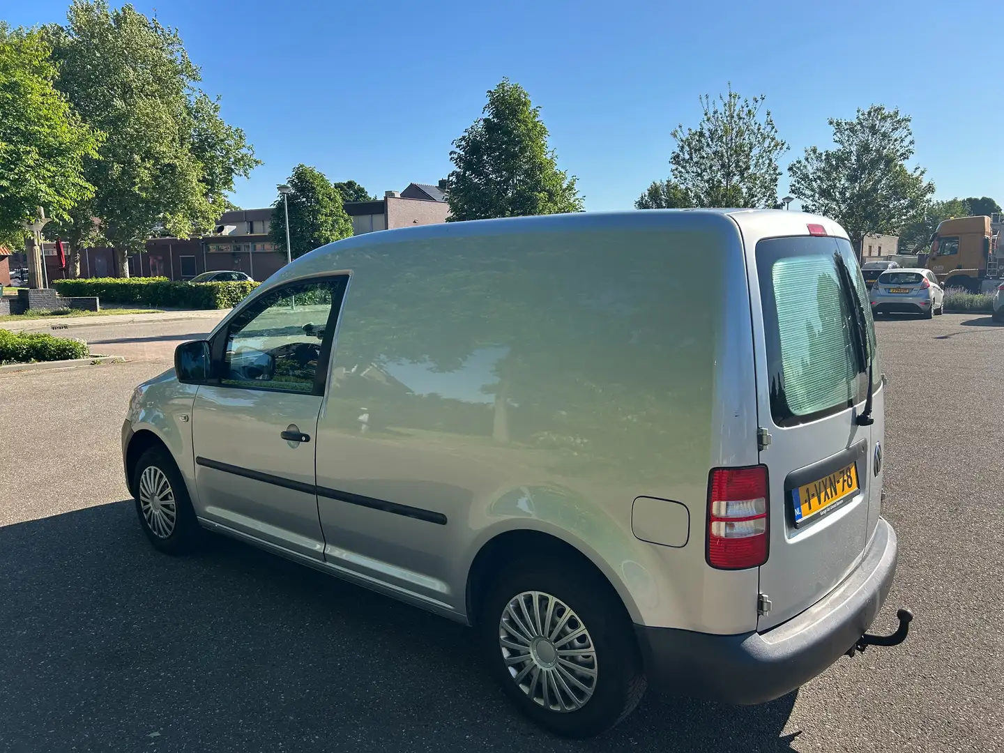 Volkswagen Caddy Caddy 1.6 TDI Zilver - 1