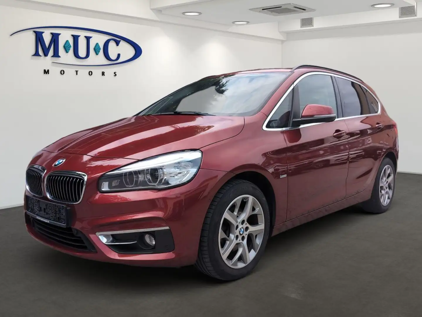 BMW 218 d Luxury Line HeadUp~Pano~Navi Rot - 1
