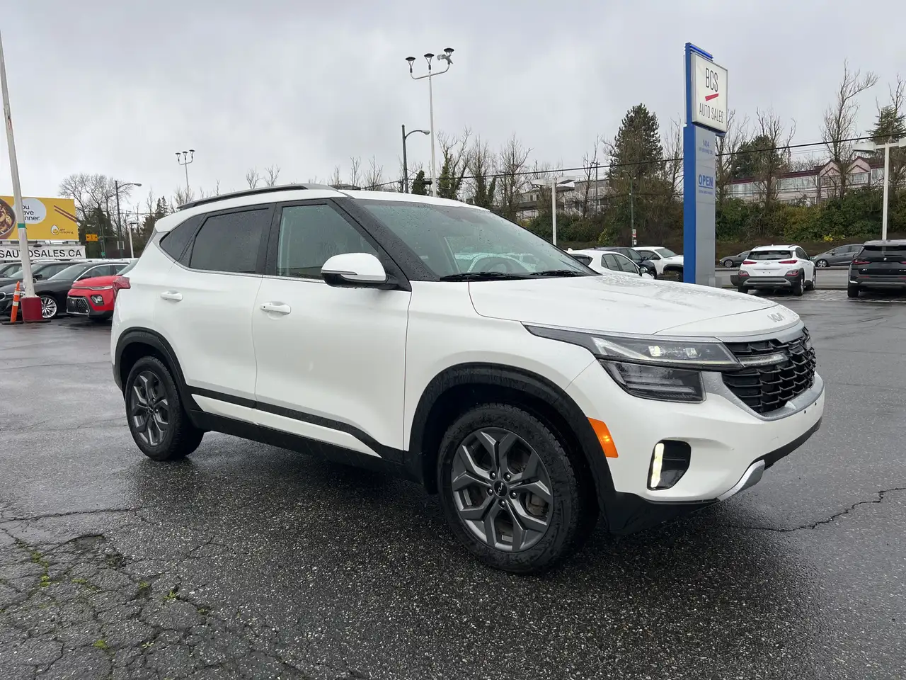 Kia Seltos снимка Kia Seltos