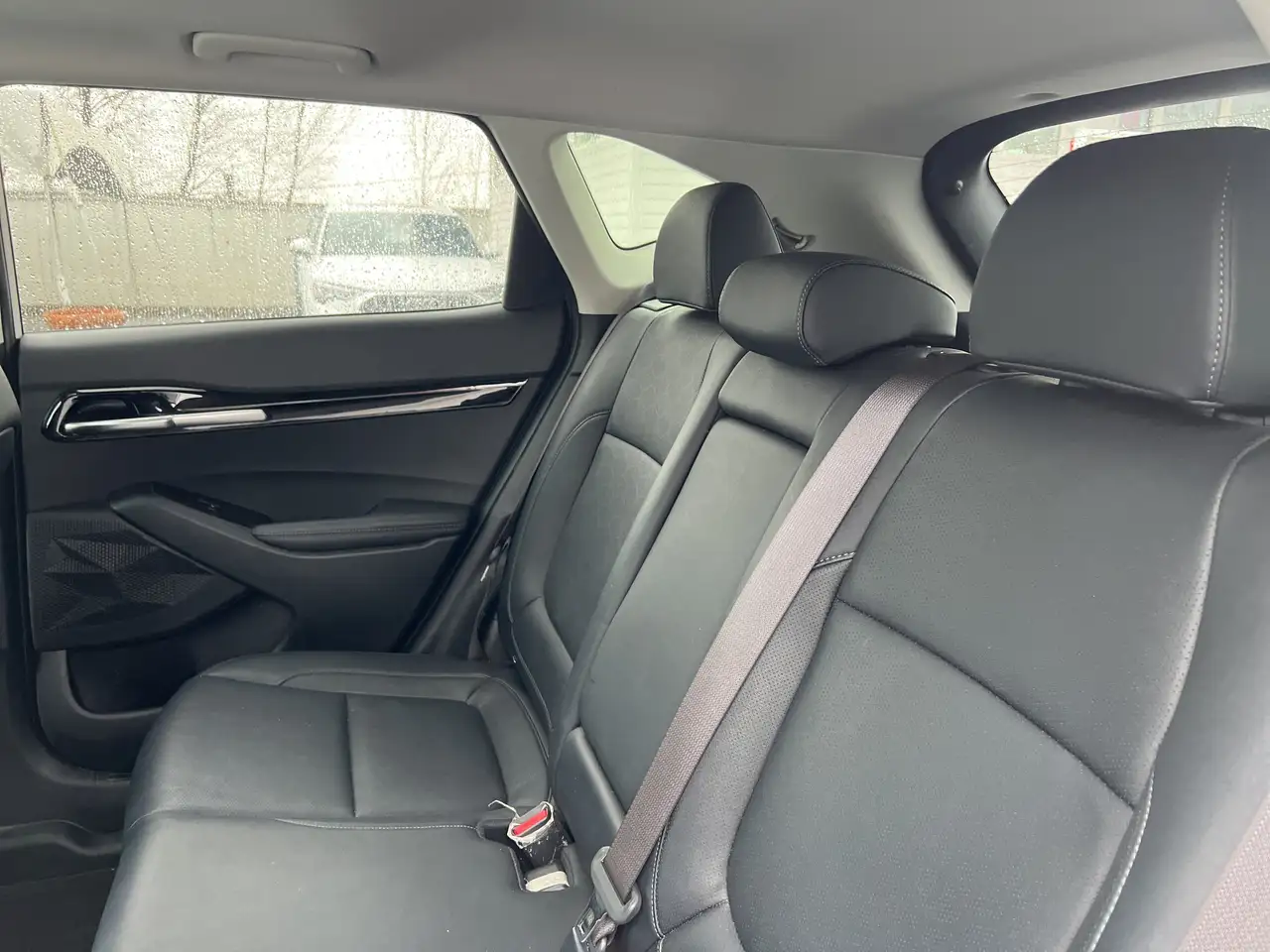 Kia Seltos снимка Kia Seltos
