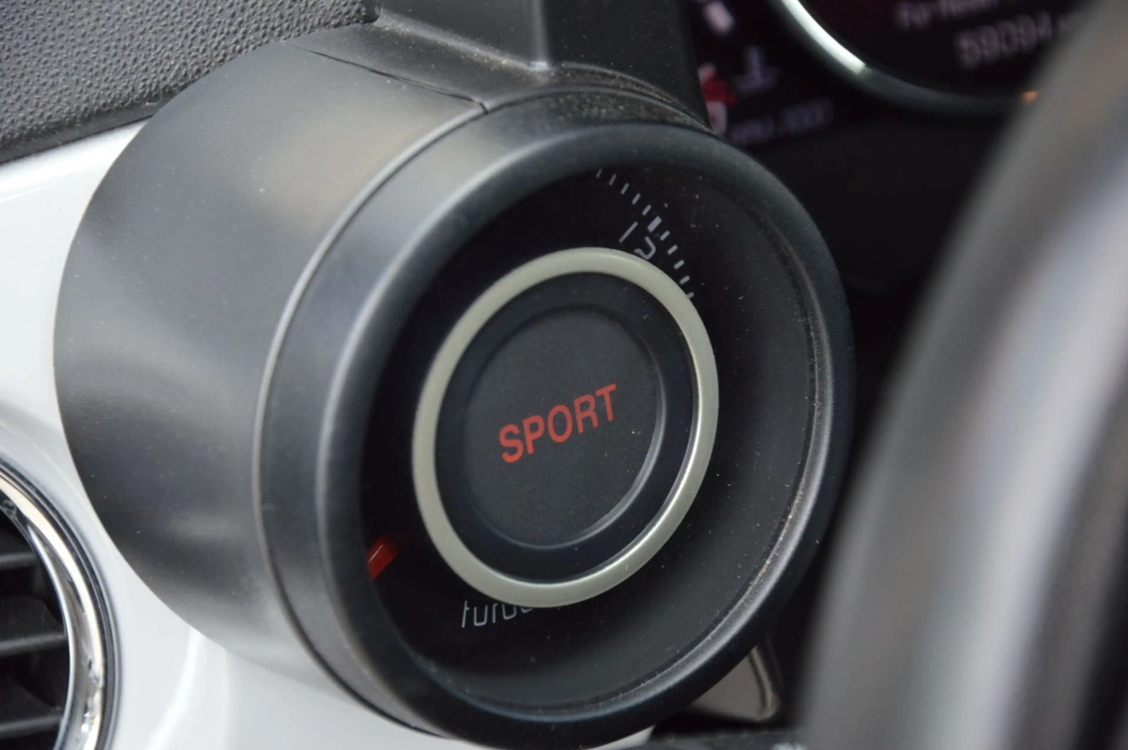 Abarth 595C C 1,4 Abarth Turismo"MONZA"XEN"INTERSC"PDC" — photo 15