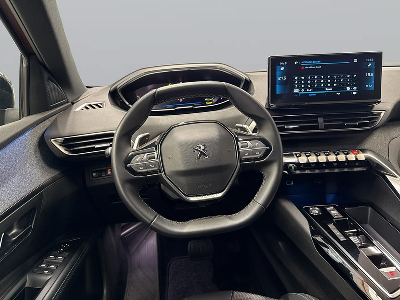 Peugeot 5008 1.2 Hybrid 136 Allure Pack — photo 12