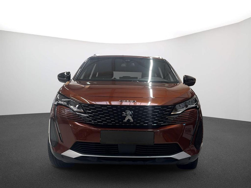 Peugeot 5008 1.2 Hybrid 136 Allure Pack — photo 2
