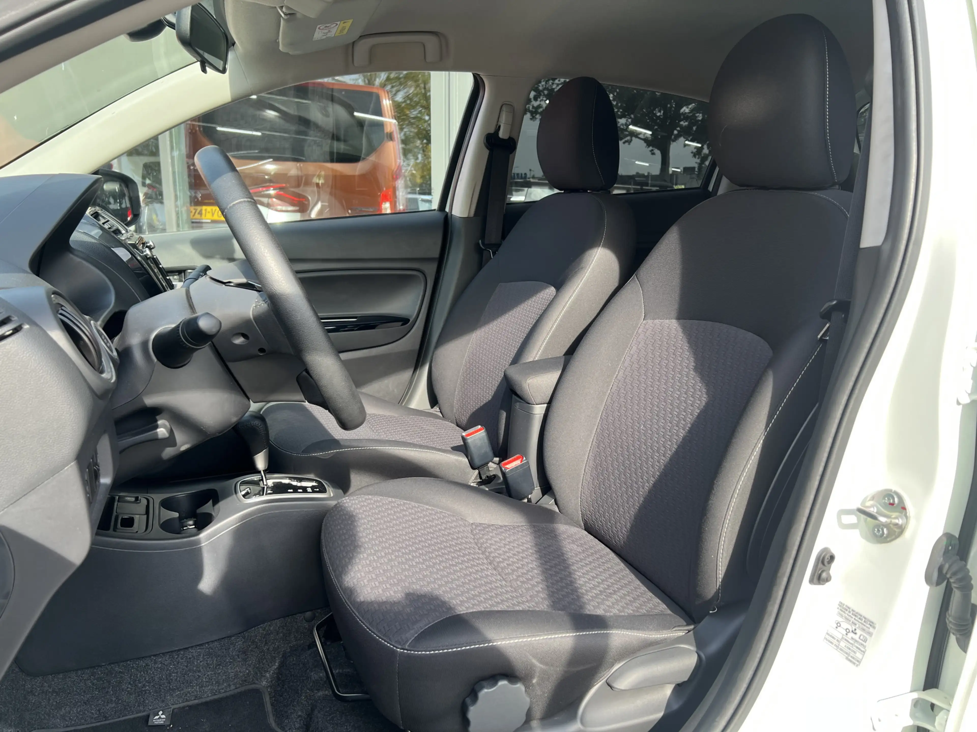 Mitsubishi Space Star 1.2 Advance | Automaat | Cruise & Climate | Androi — photo 4