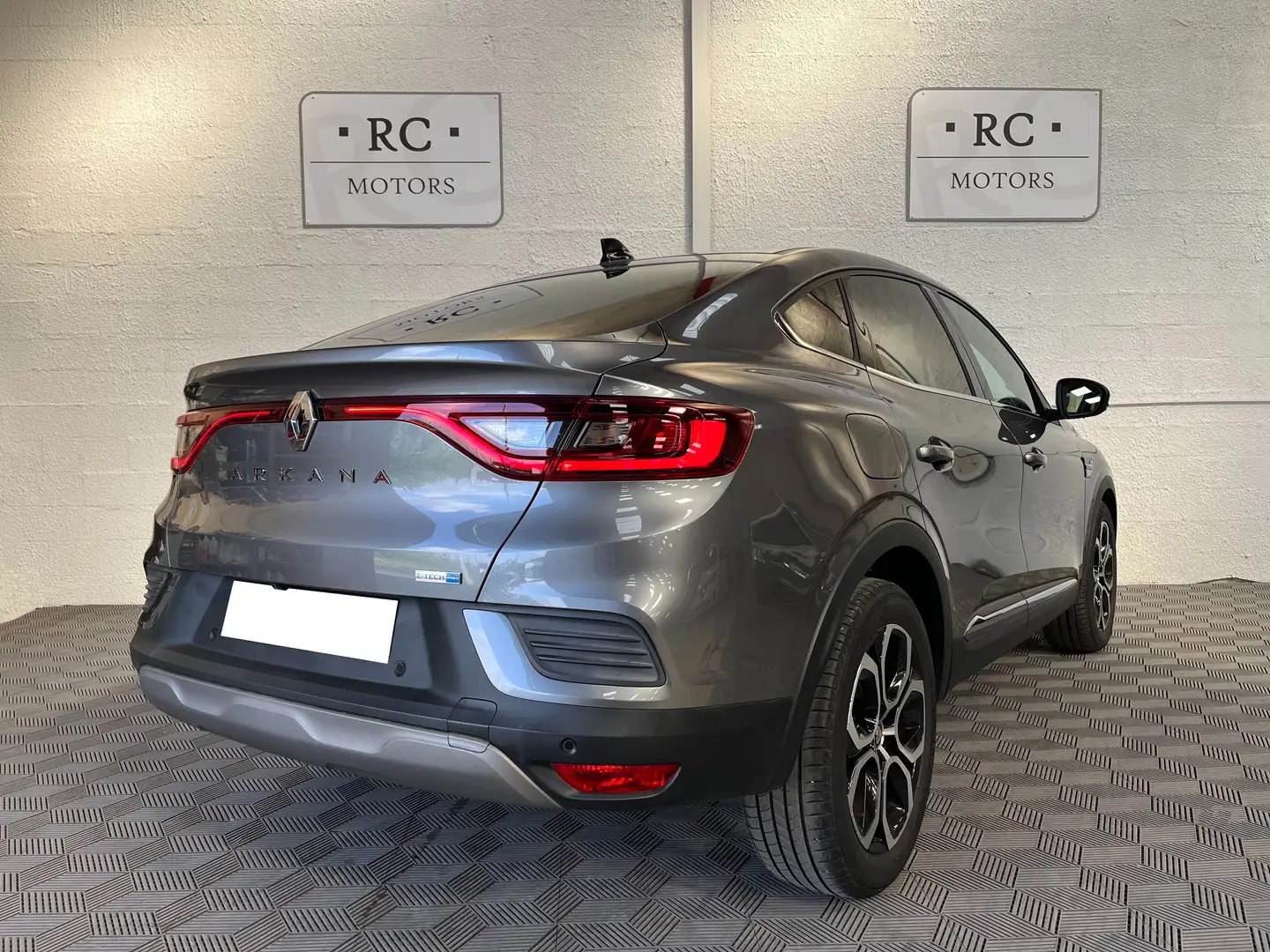 Renault Arkana E-Tech 145 Full Hybrid Intens *Cam *ADML *ACC Gris - 2