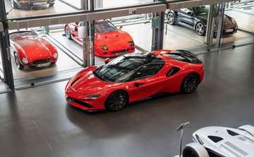 Assetto Fiorano, Carbonpaket uvm