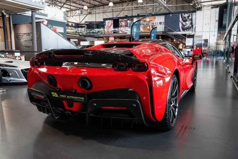 Ferrari SF90 Stradale Assetto Fiorano, Carbonpaket uvm — photo 6