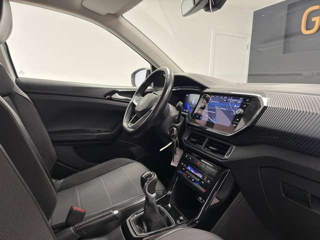 Volkswagen T-Cross — photo 13