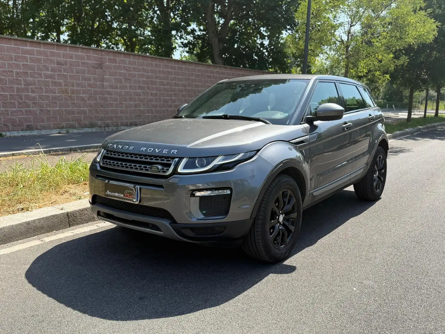 Land Rover Range Rover Evoque Range Rover Evoque 5p 2.0 td4 SE 180cv auto Grijs - 1