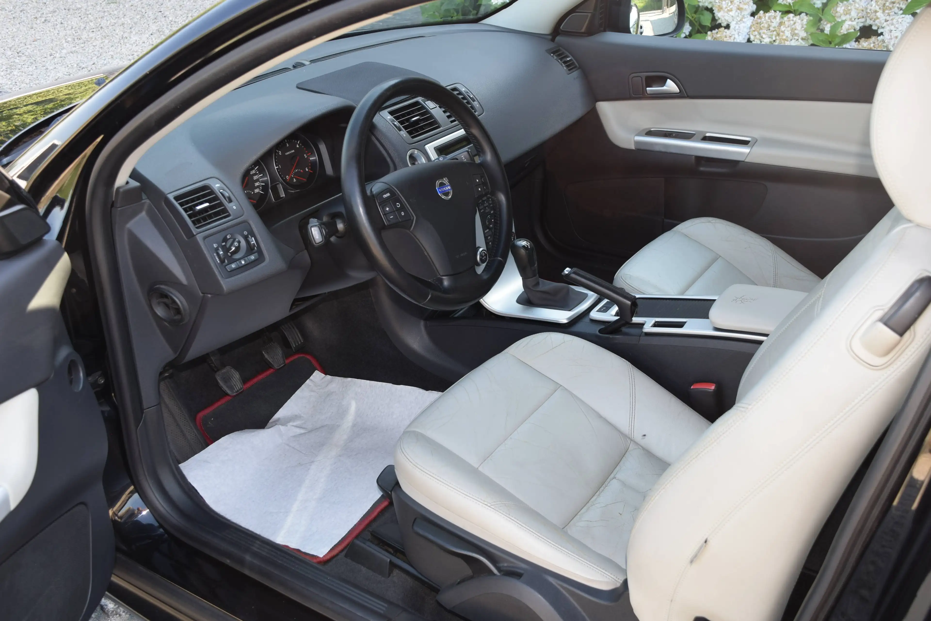 Volvo C30 1.6 D  - GARANTIE 12 MOIS - 154,47€/mois* - CUIR — photo 7