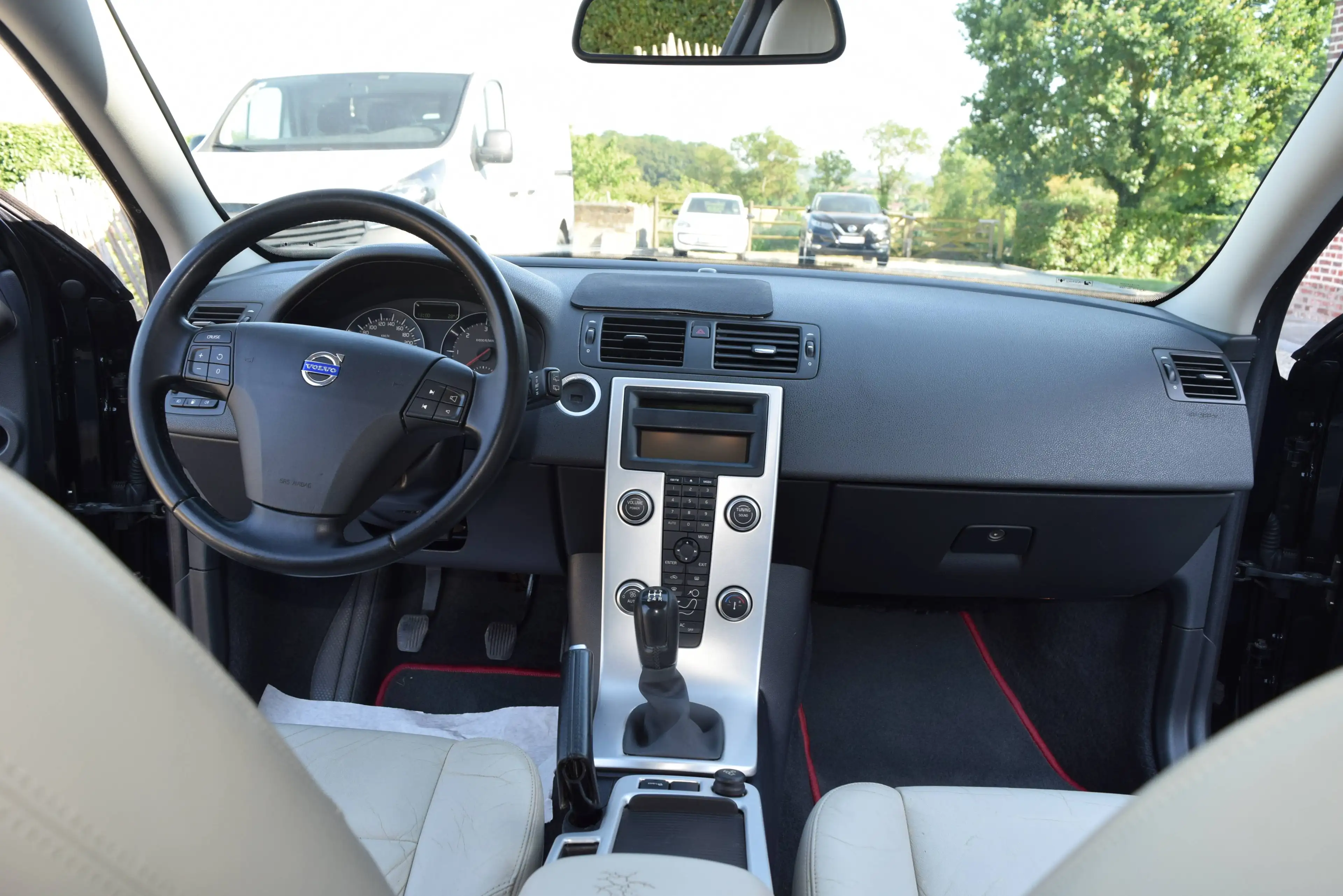 Volvo C30 1.6 D  - GARANTIE 12 MOIS - 154,47€/mois* - CUIR — photo 13