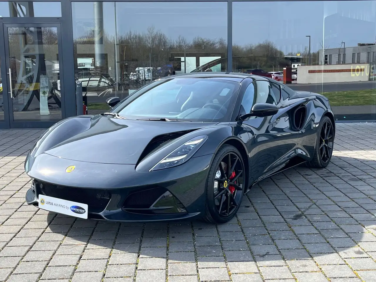 Lotus Emira