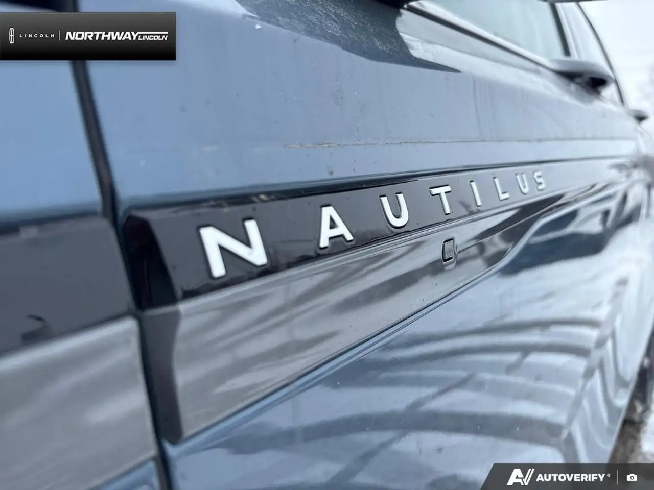 Lincoln Nautilus снимка Lincoln Nautilus
