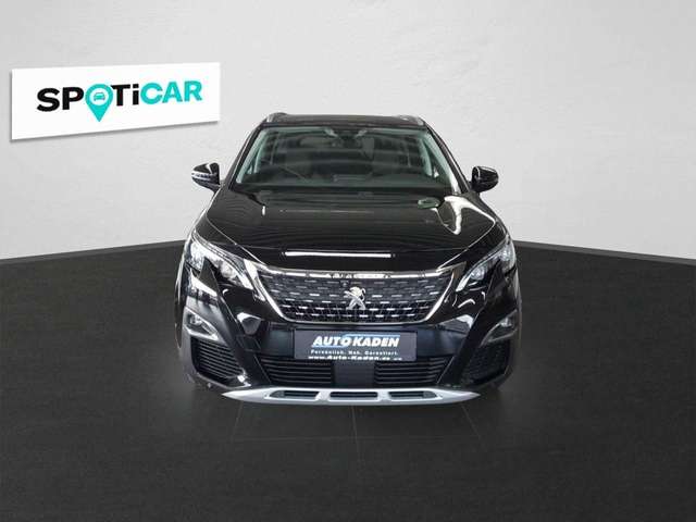 Peugeot 5008 Allure 130 EAT8, Navi, LED