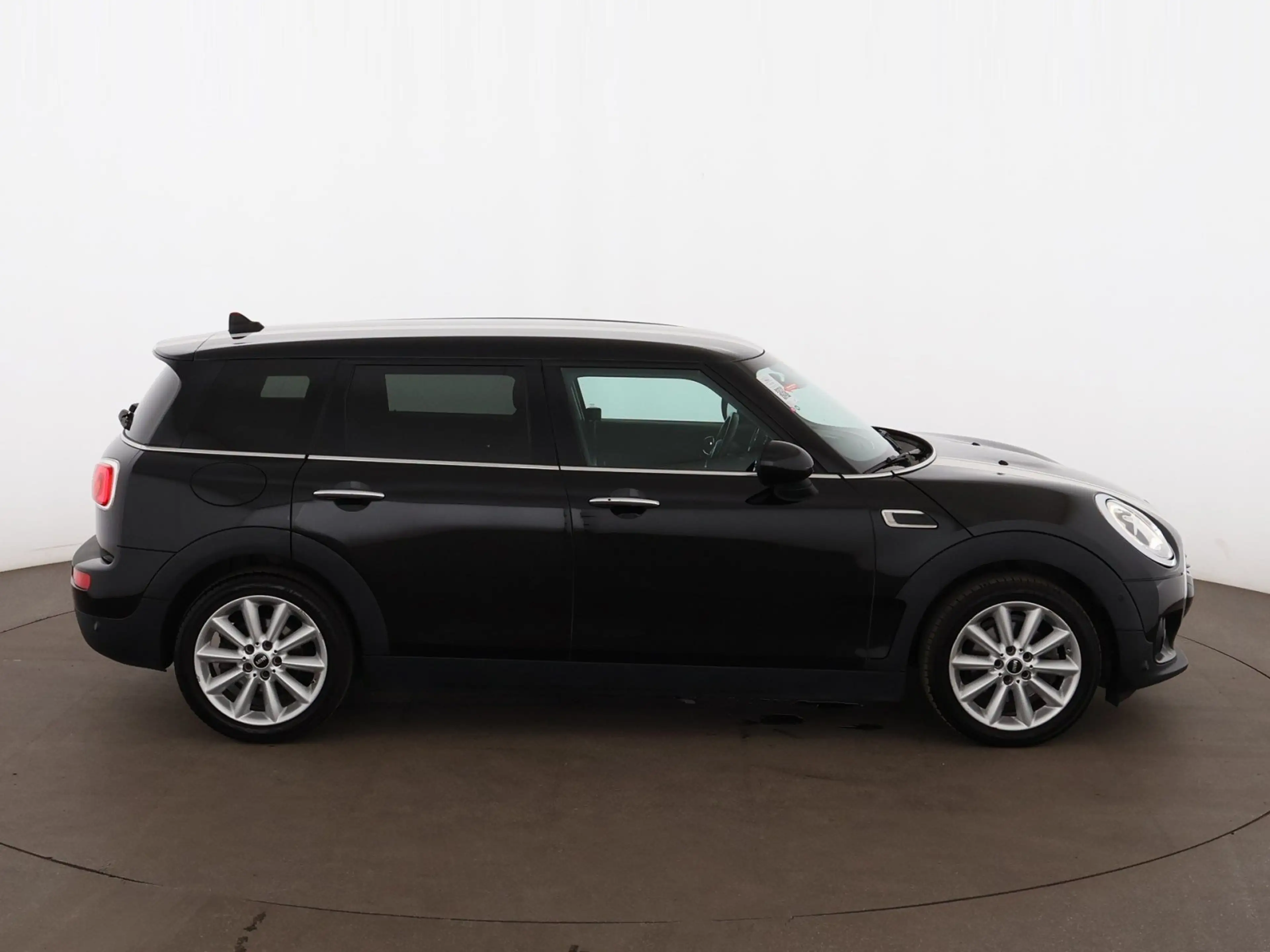 MINI Cooper Clubman 2.0 Diesel LED LEDER NAVI SITZHZG — photo 10