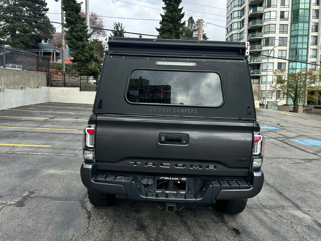 Toyota Tacoma снимка Toyota Tacoma