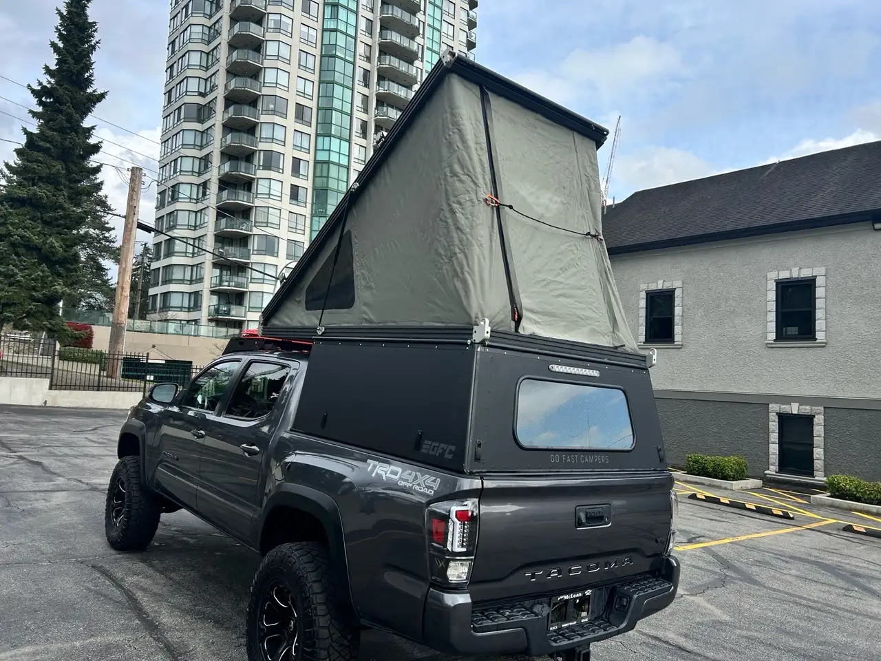 Toyota Tacoma снимка Toyota Tacoma
