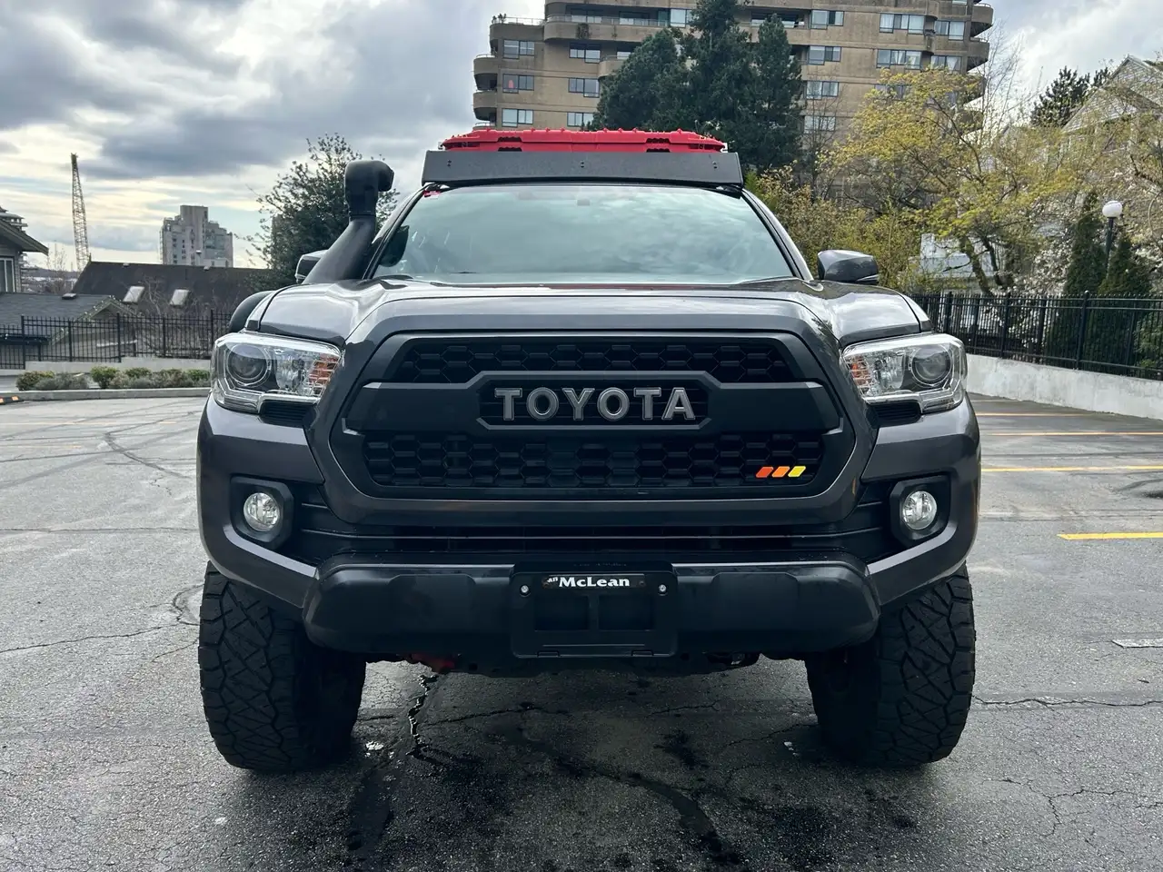 Toyota Tacoma снимка Toyota Tacoma