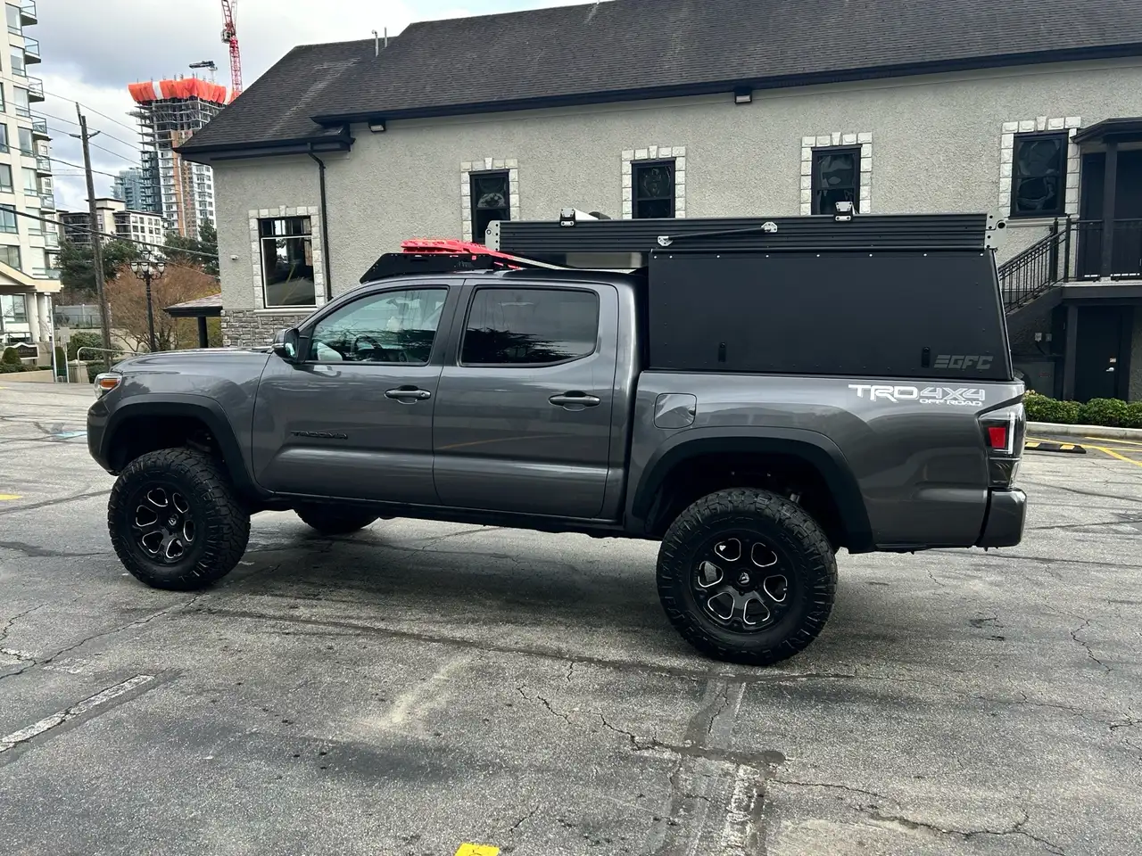 Toyota Tacoma снимка Toyota Tacoma