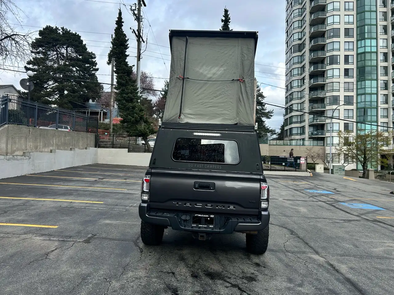 Toyota Tacoma снимка Toyota Tacoma