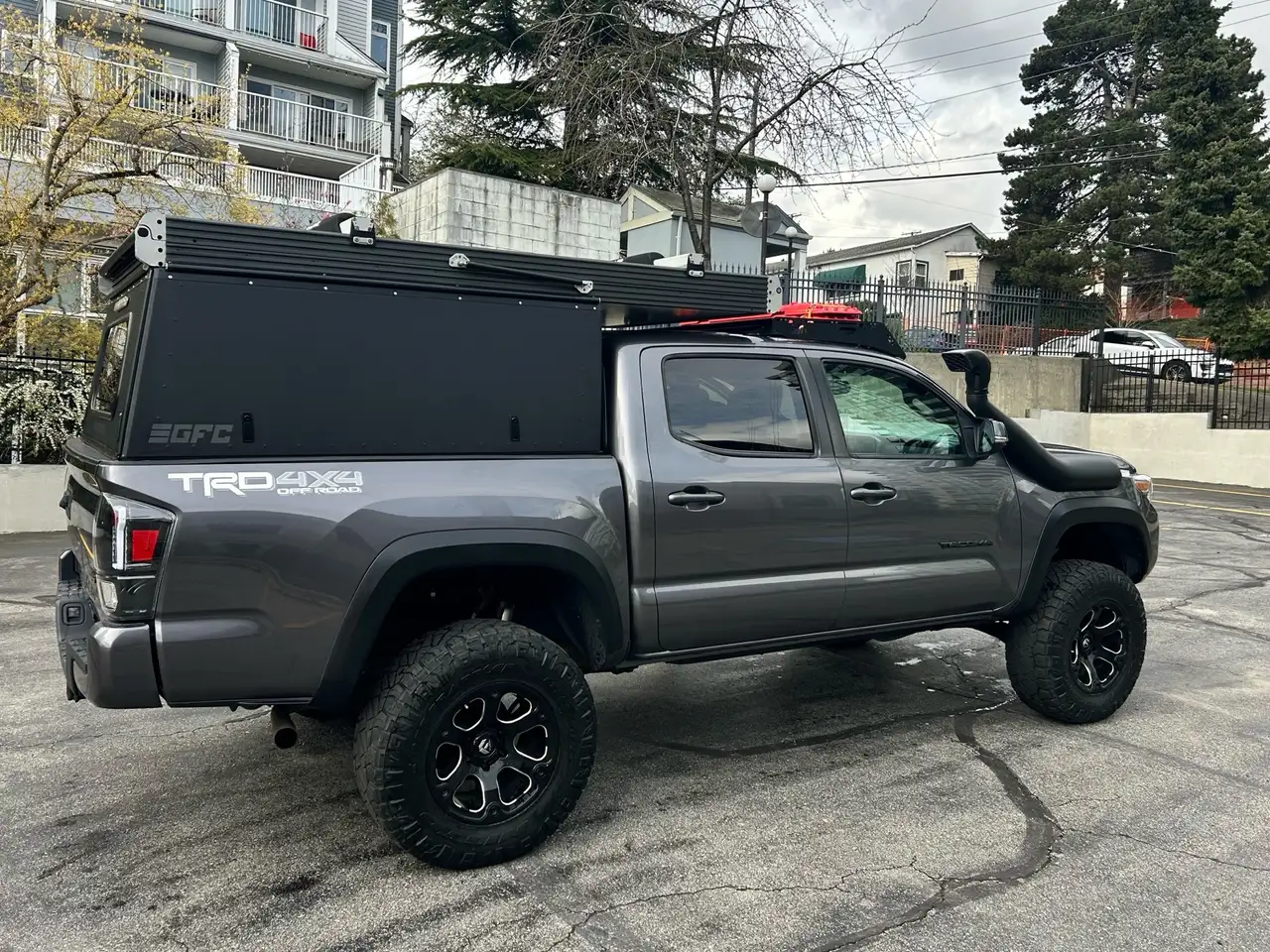 Toyota Tacoma снимка Toyota Tacoma