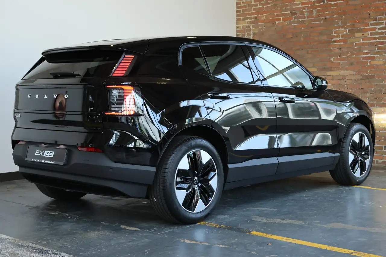 Volvo EX30 2026