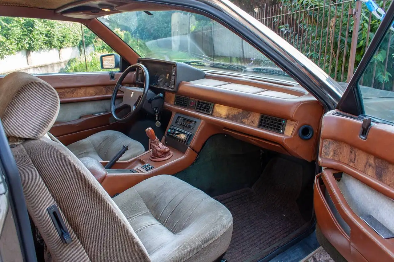 Maserati Biturbo 2.0, foto 9