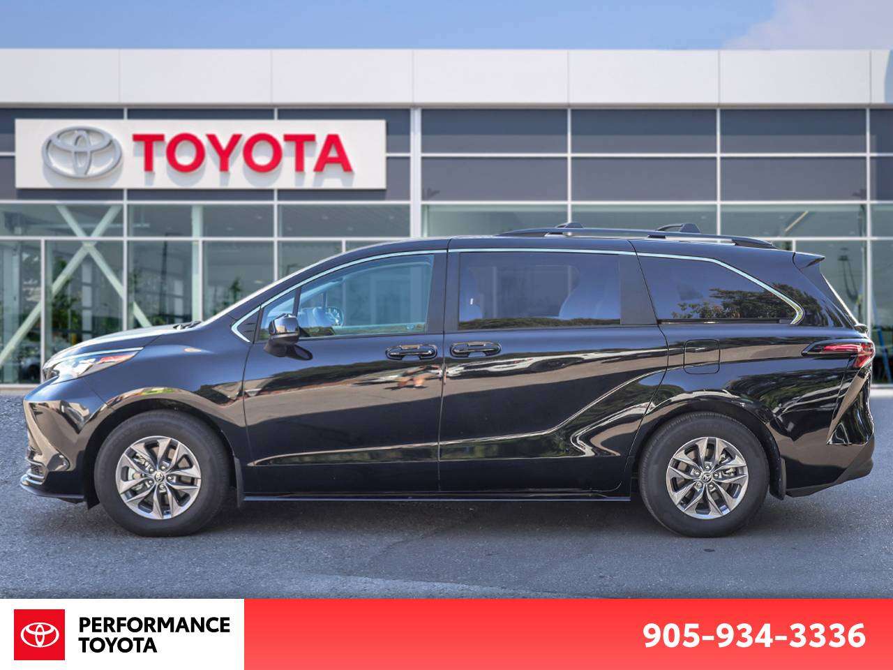 2026 Toyota Sienna BRAND NEW QUALITY WITHOUT THE WAIT! 6.8L/100KM!!! — снимка 3