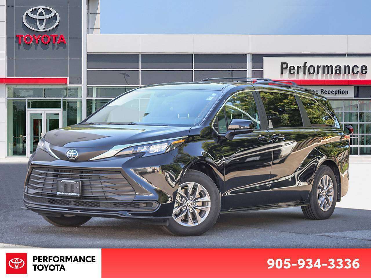 2026 Toyota Sienna BRAND NEW QUALITY WITHOUT THE WAIT! 6.8L/100KM!!!