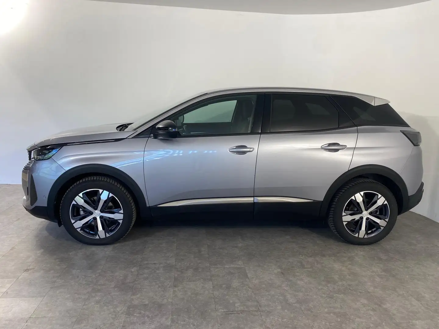 Peugeot 3008 1.2 PureTech Aut.130 Allure LED*NAVI*RFK 96 kW ... Gris - 2