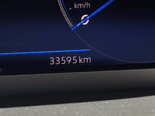 Volkswagen T-Roc view 17