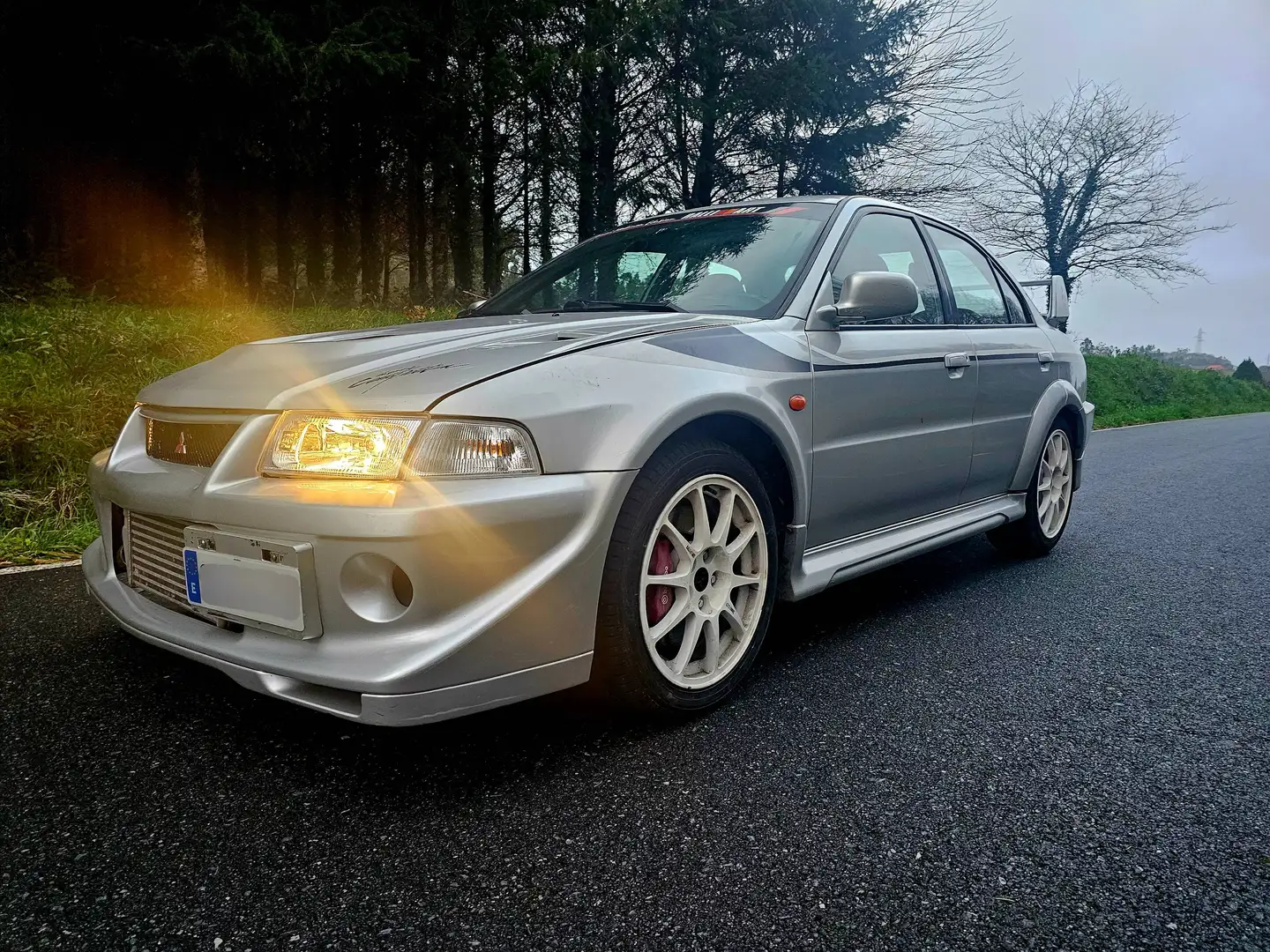 Mitsubishi Lancer Evo EVO VI Tommi Makinen Gris - 1