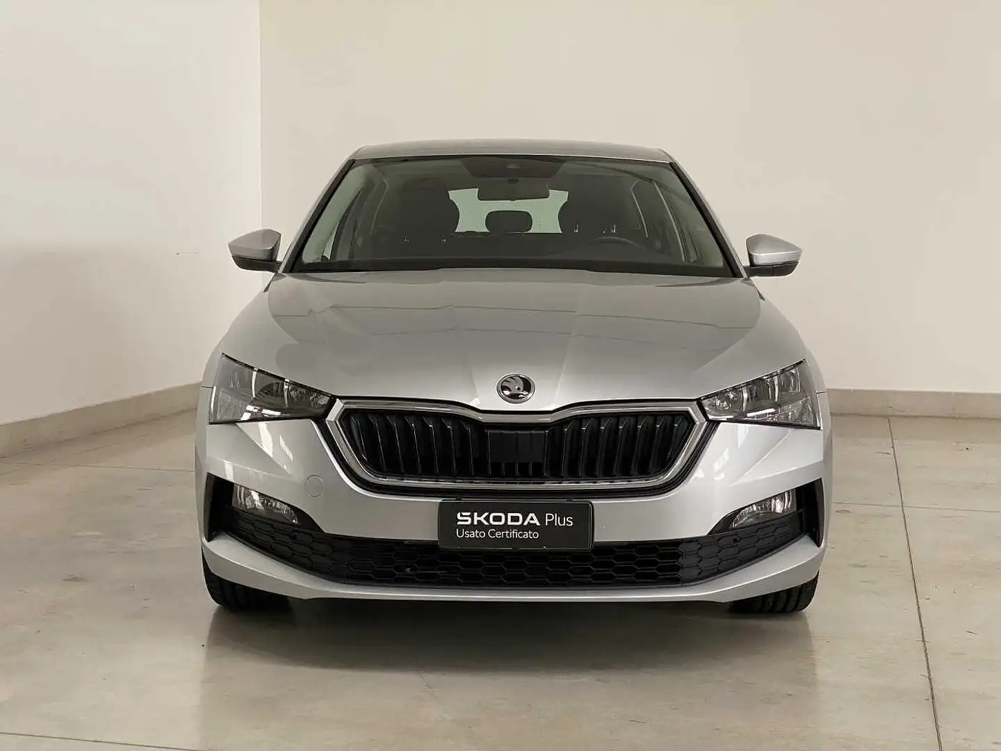 Skoda Scala 1.6 TDI SCR DSG Ambition Zilver - 2