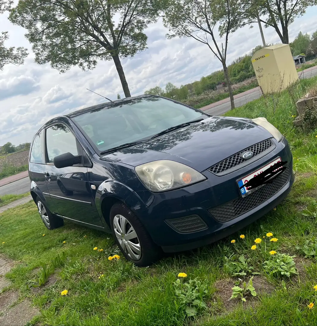 Ford Fiesta 1.3 Black Magic - 1
