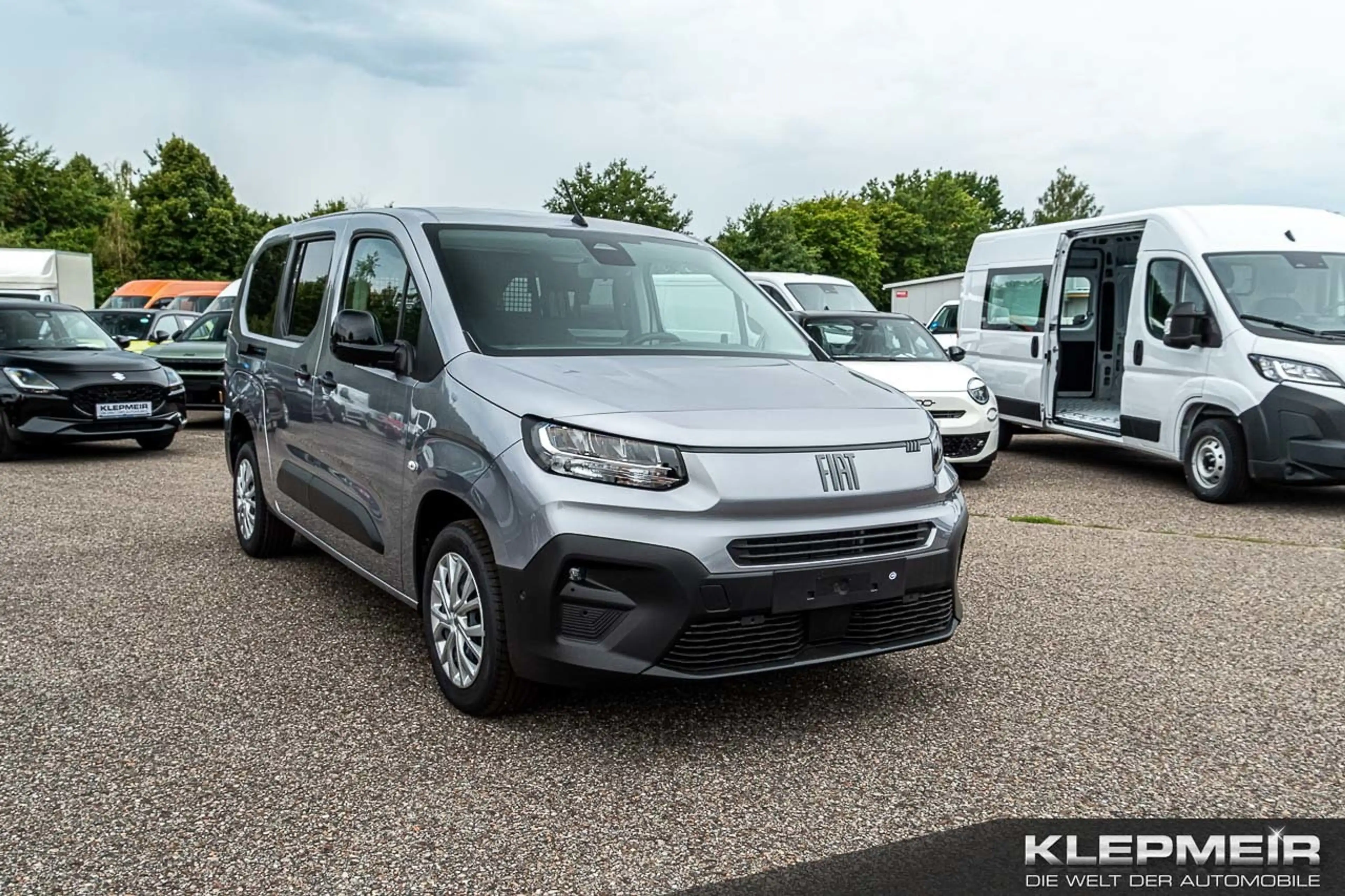 Fiat Doblo XL Kombi 131 AT8 Goods Transport — photo 3