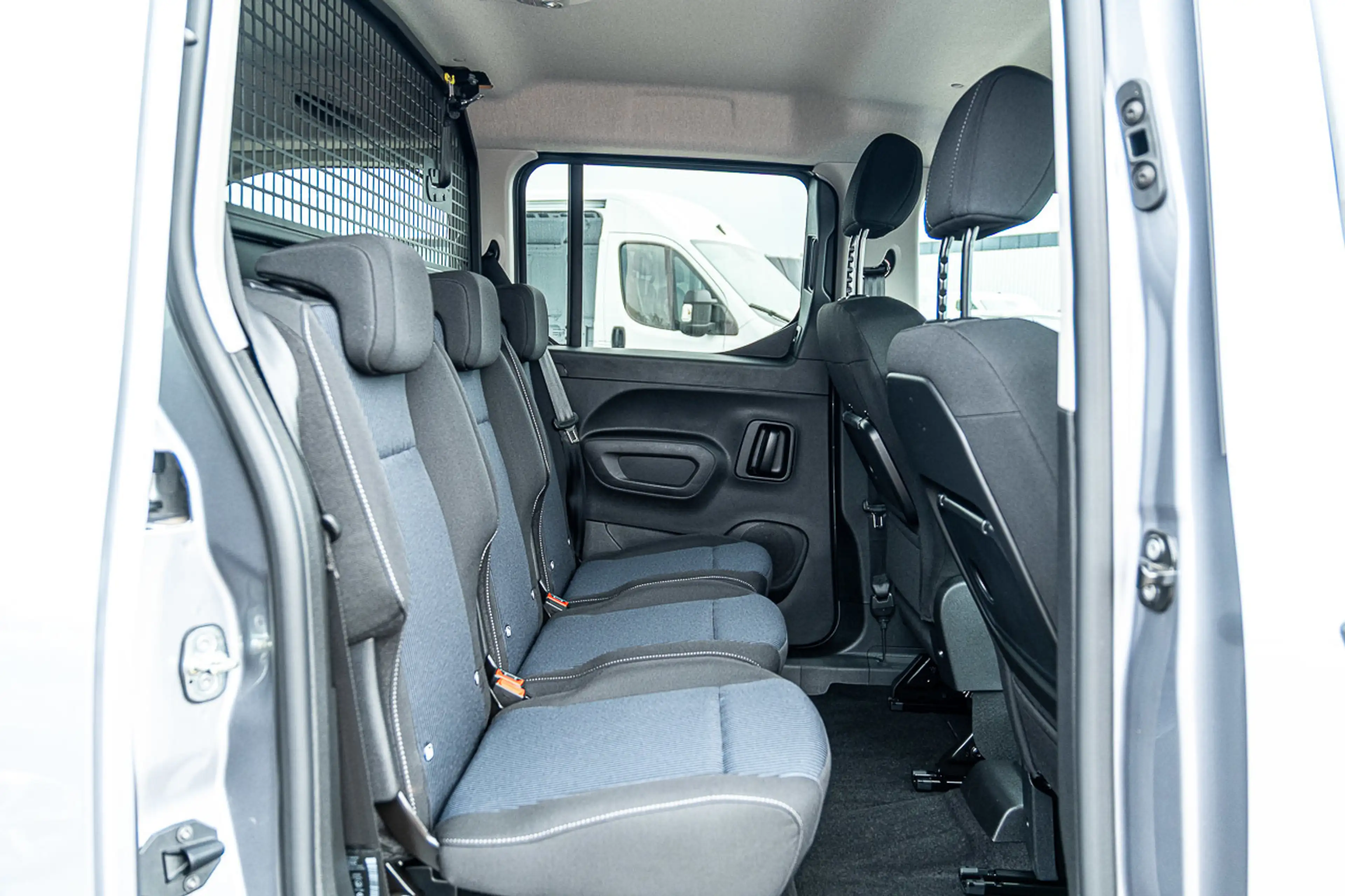 Fiat Doblo XL Kombi 131 AT8 Goods Transport — photo 12