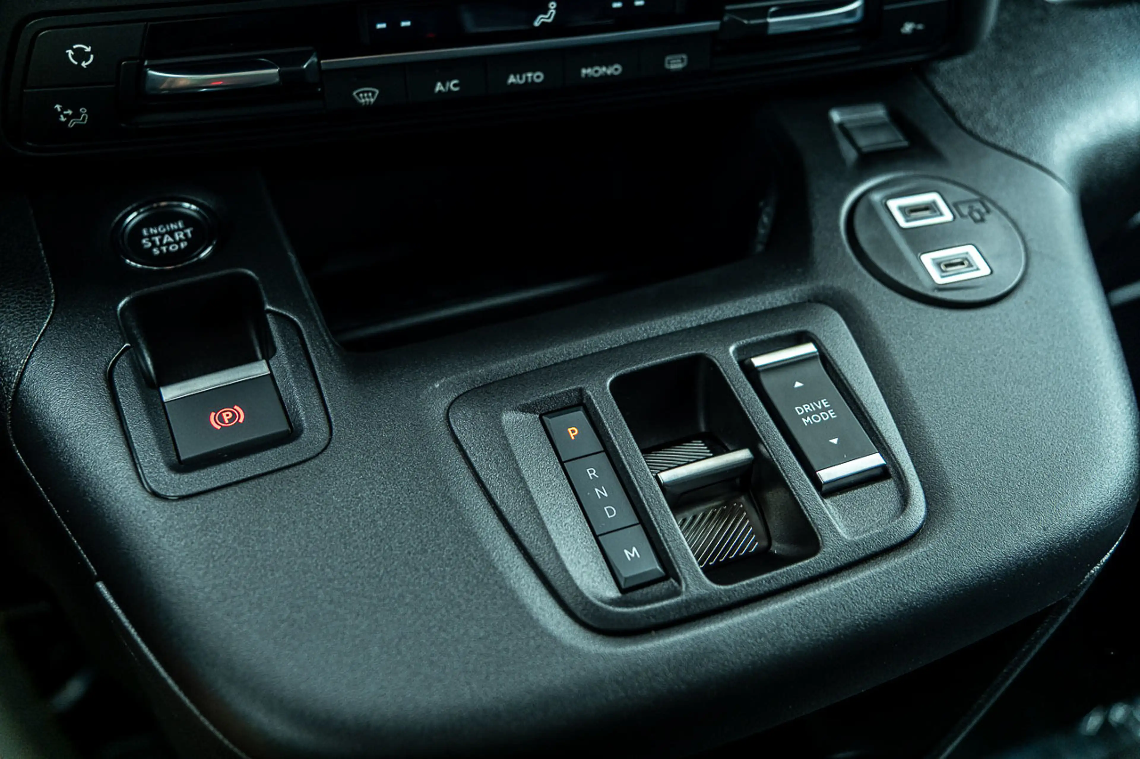 Fiat Doblo XL Kombi 131 AT8 Goods Transport — photo 15
