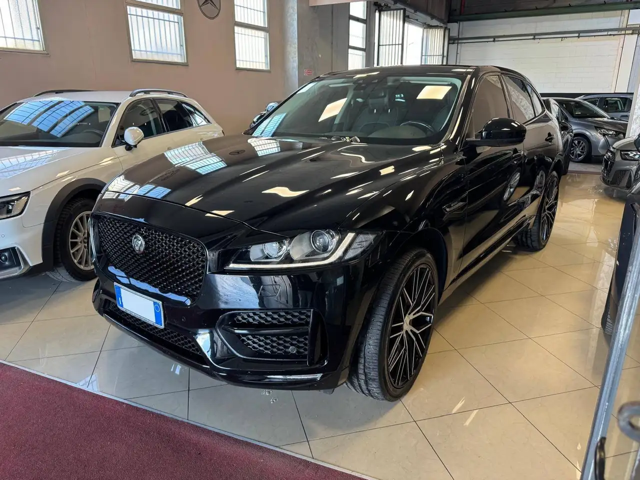 Jaguar F-Pace