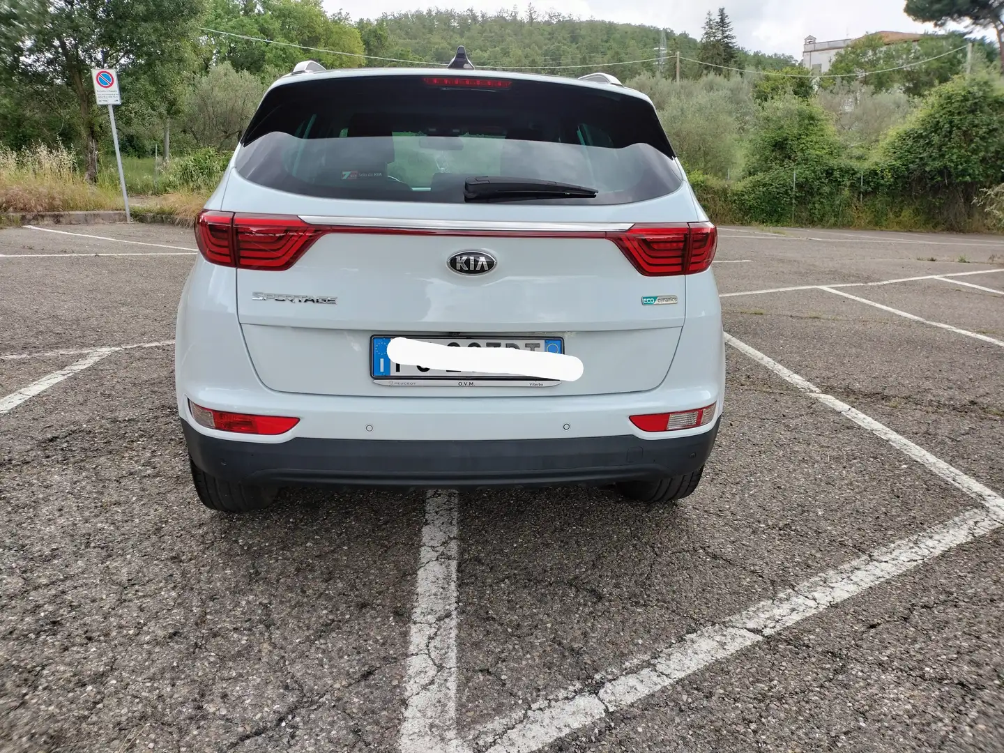 Kia Sportage Sportage 1.7 crdi Class Style Pack s Wit - 2