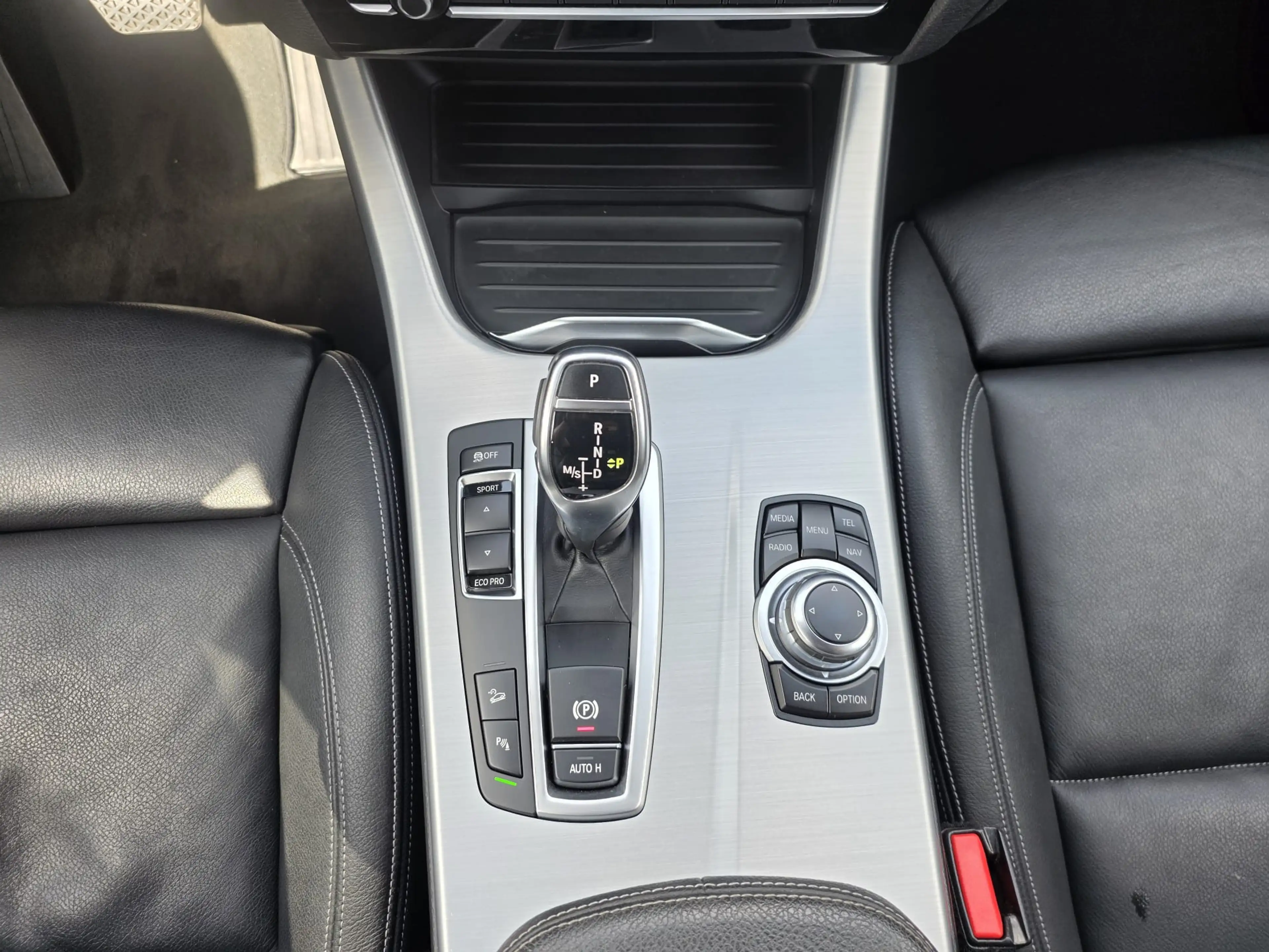 BMW X4 xDrive 30 d Automatik *AHK *NAVI — photo 9