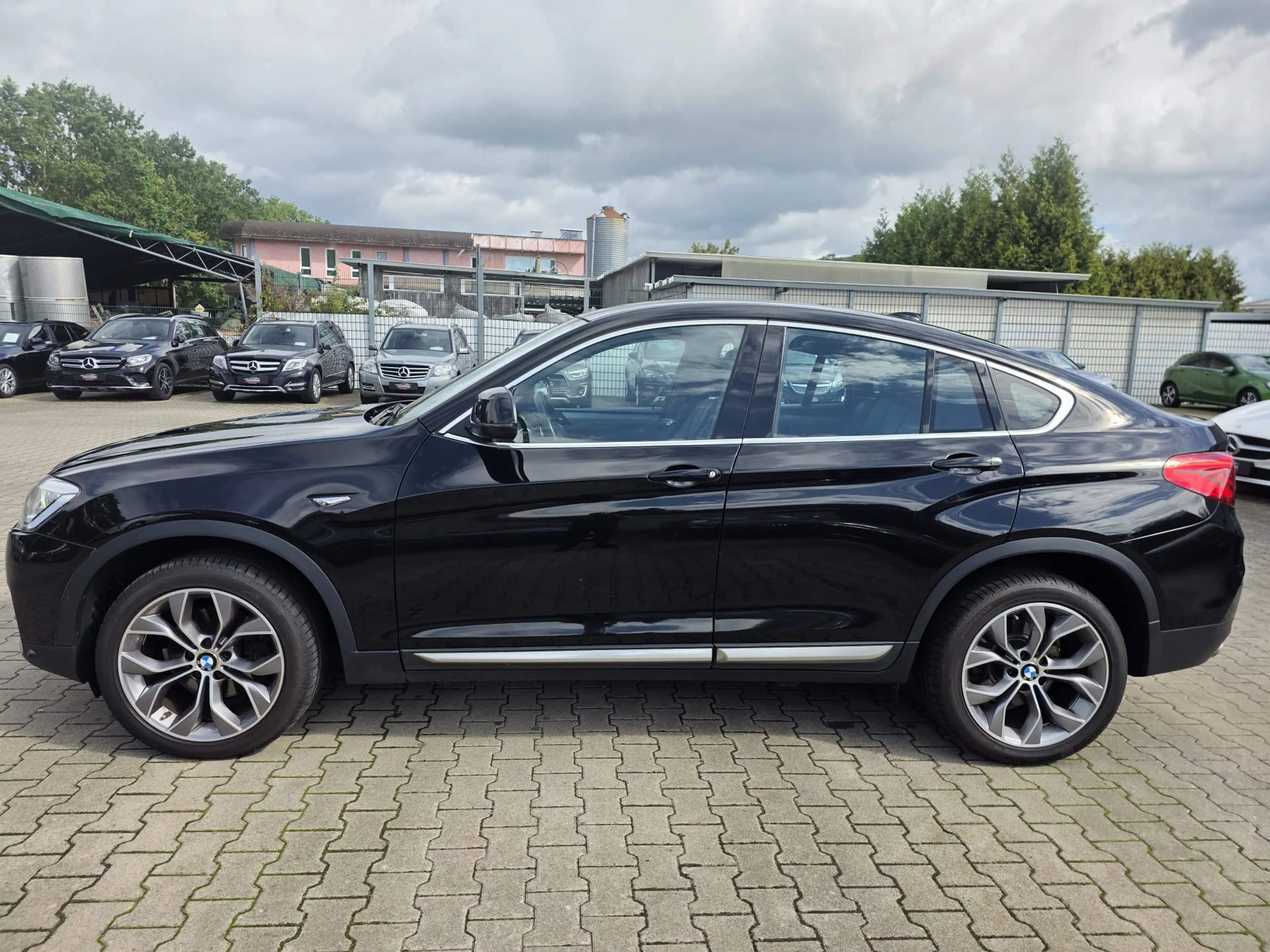 BMW X4 xDrive 30 d Automatik *AHK *NAVI — photo 2