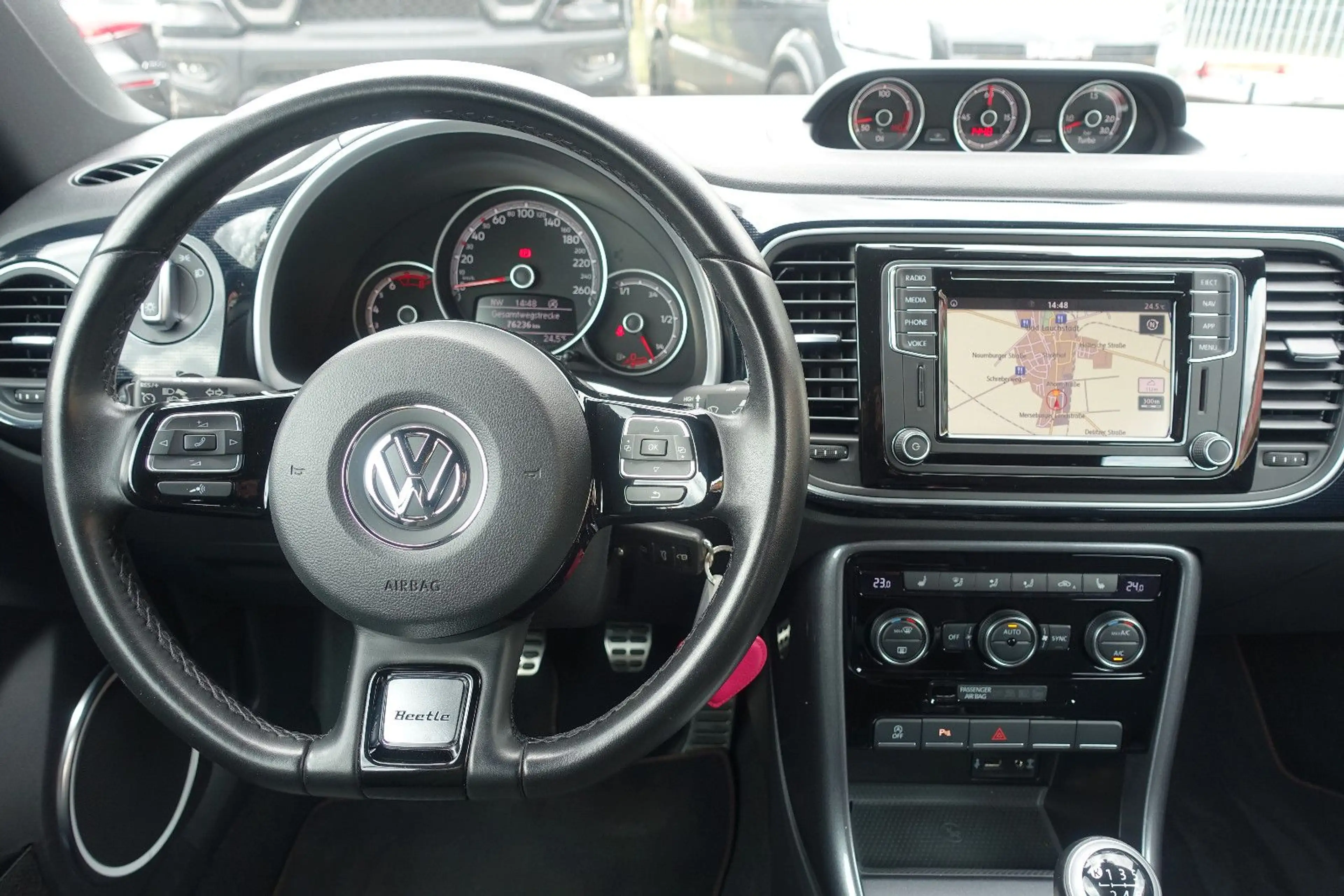 Volkswagen Beetle Cabriolet Design*Bi-Xenon*Navi*Kamera*1Hd — photo 20
