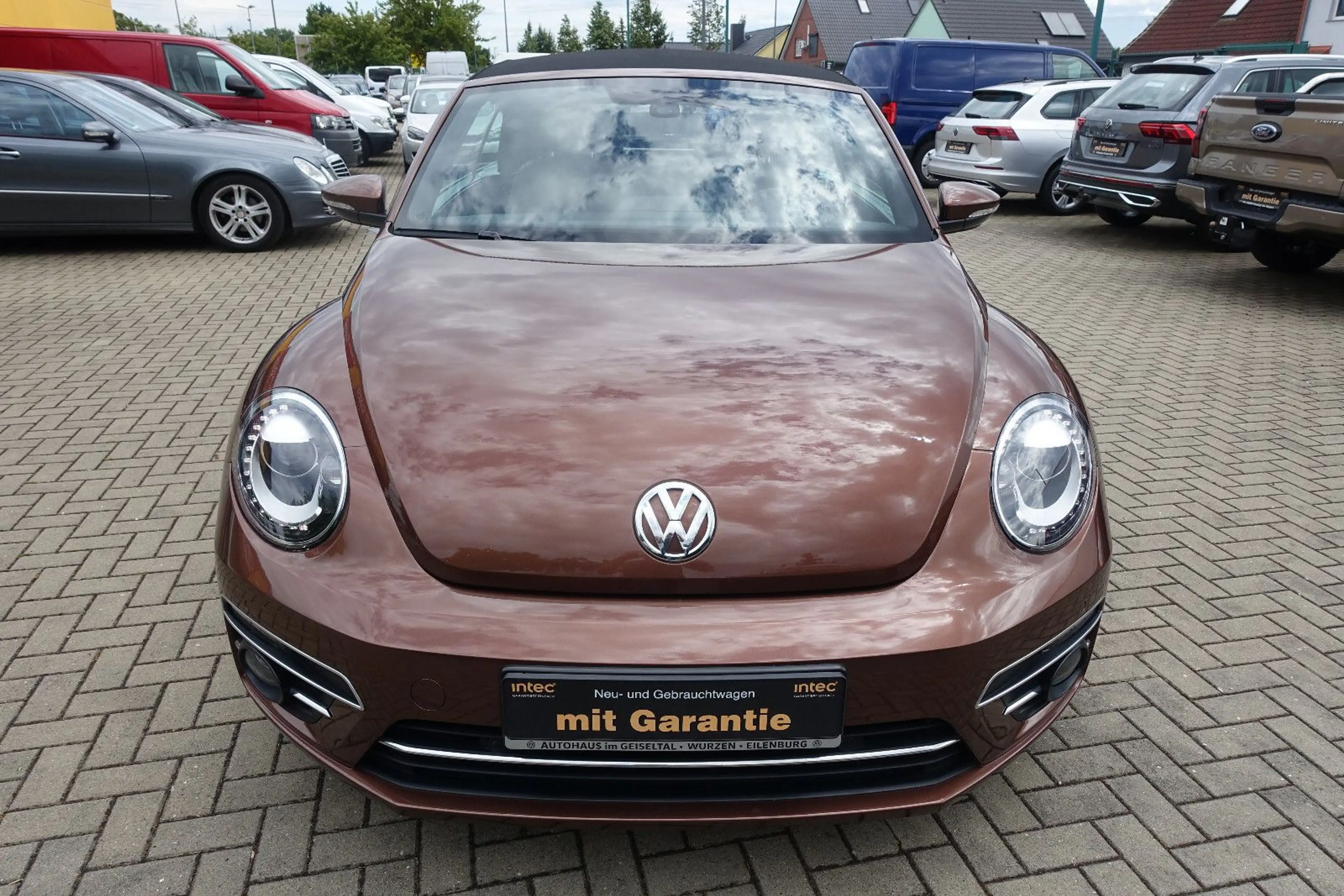 Volkswagen Beetle Cabriolet Design*Bi-Xenon*Navi*Kamera*1Hd — photo 2