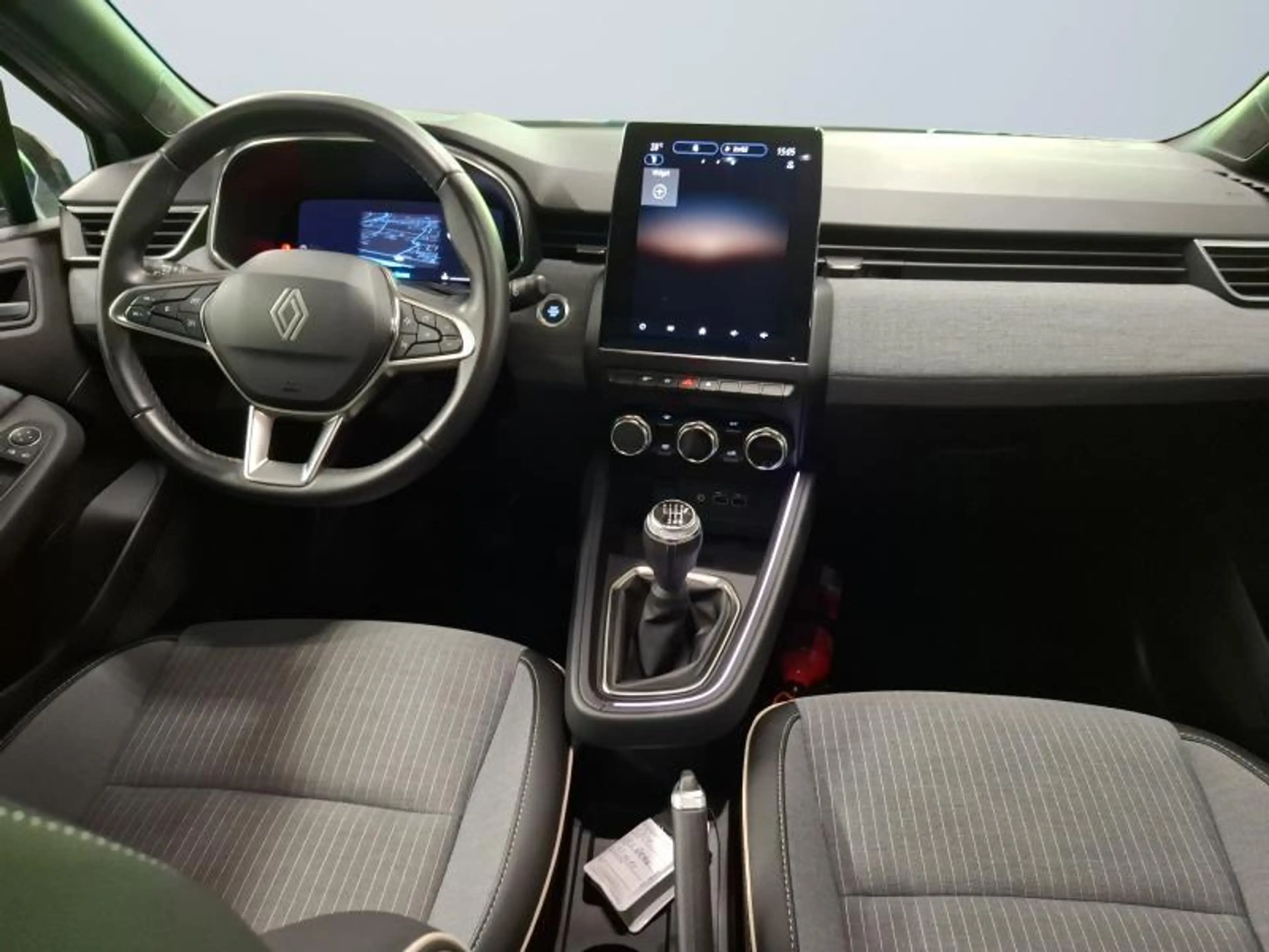 Renault Clio 1.0 TCe Techno 90 Hp — photo 14