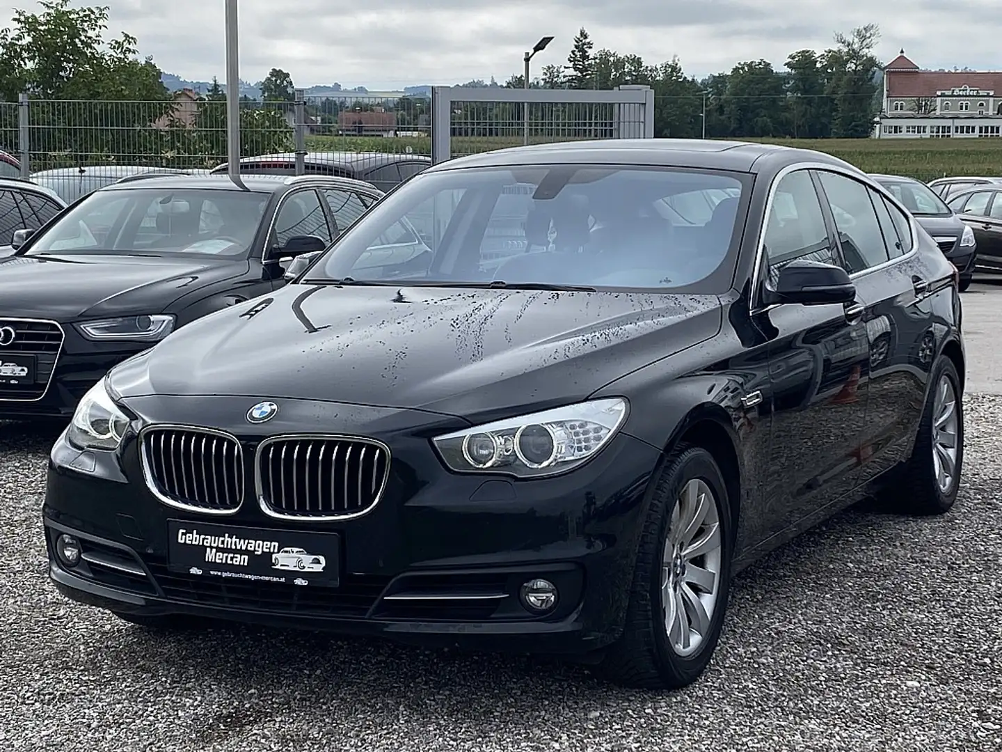 BMW 530 d Gran Turismo Österreich Paket!! Schwarz - 1