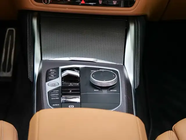 BMW 4 Series view 14