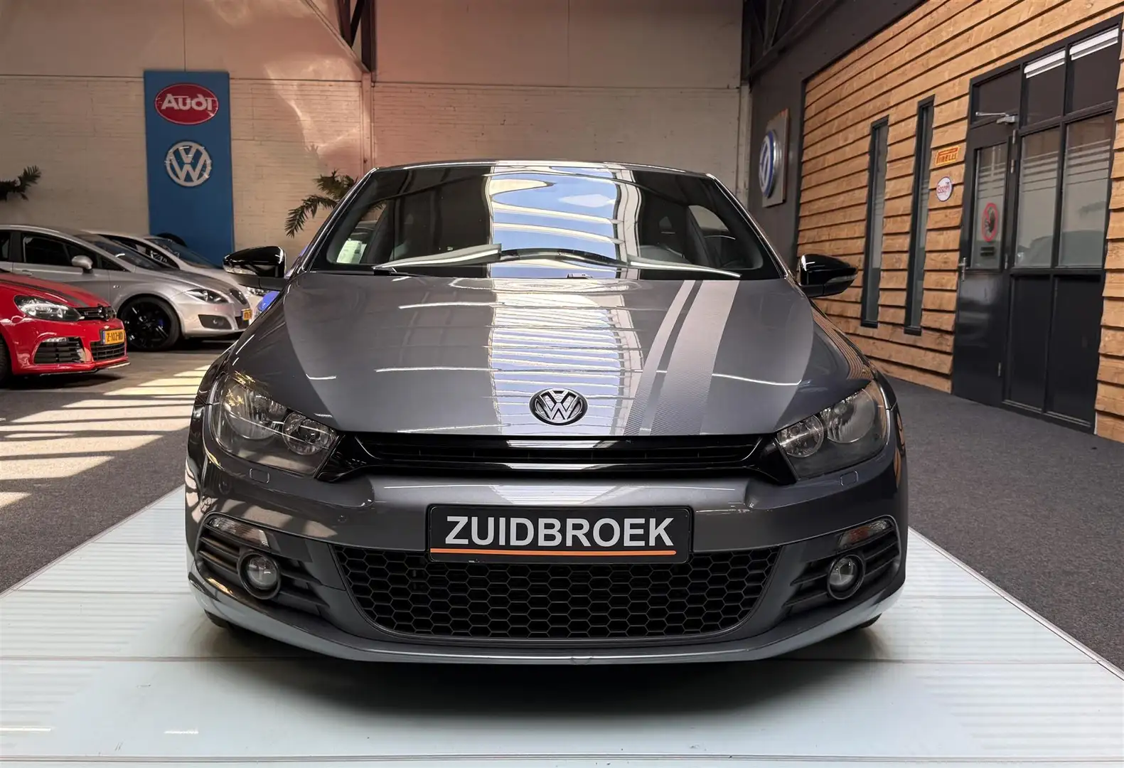 Volkswagen Scirocco 2.0 TSI Stuurbediening Dynaudio Clima Grijs - 2