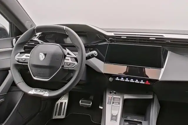 Peugeot 308 view 11