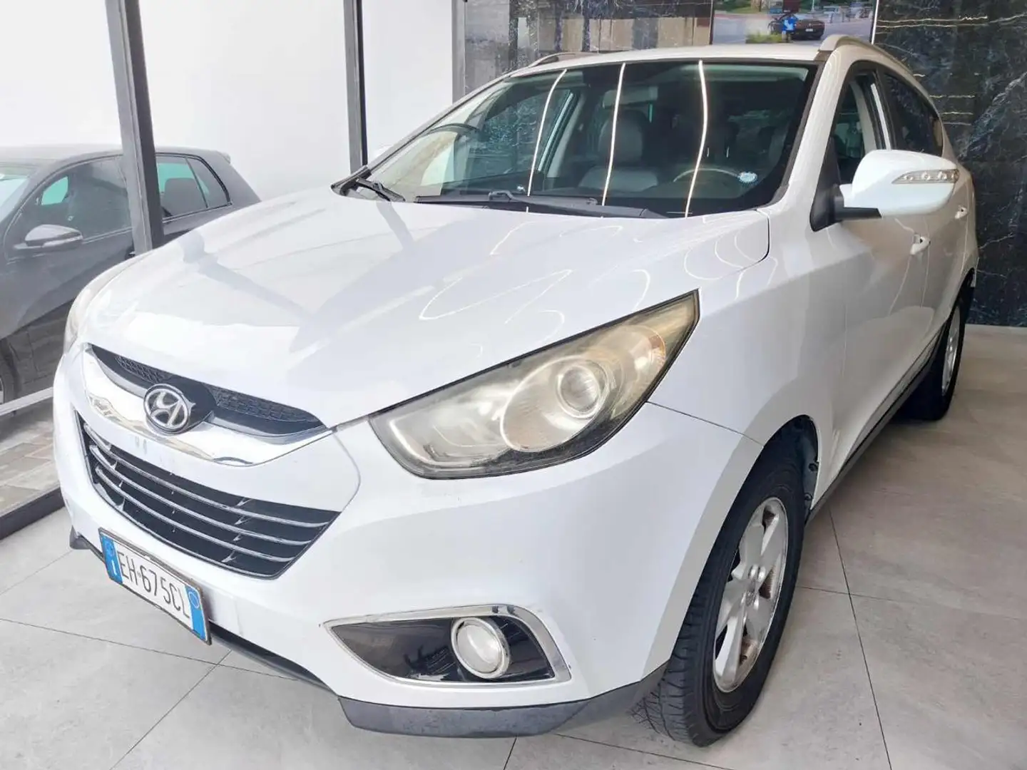 Hyundai iX35 1.7 CRDi 2WD ( Garanzia 12 Mesi) Bianco - 2
